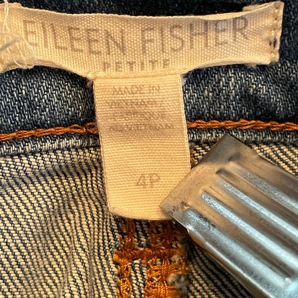 Eileen Fisher Mid-Rise Stretch Ankle Jeans - Picture 3 of 4